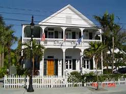 Steet view of the Key West Conch House Heritage Inn