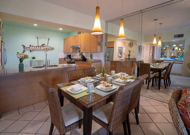 Dining Room Area